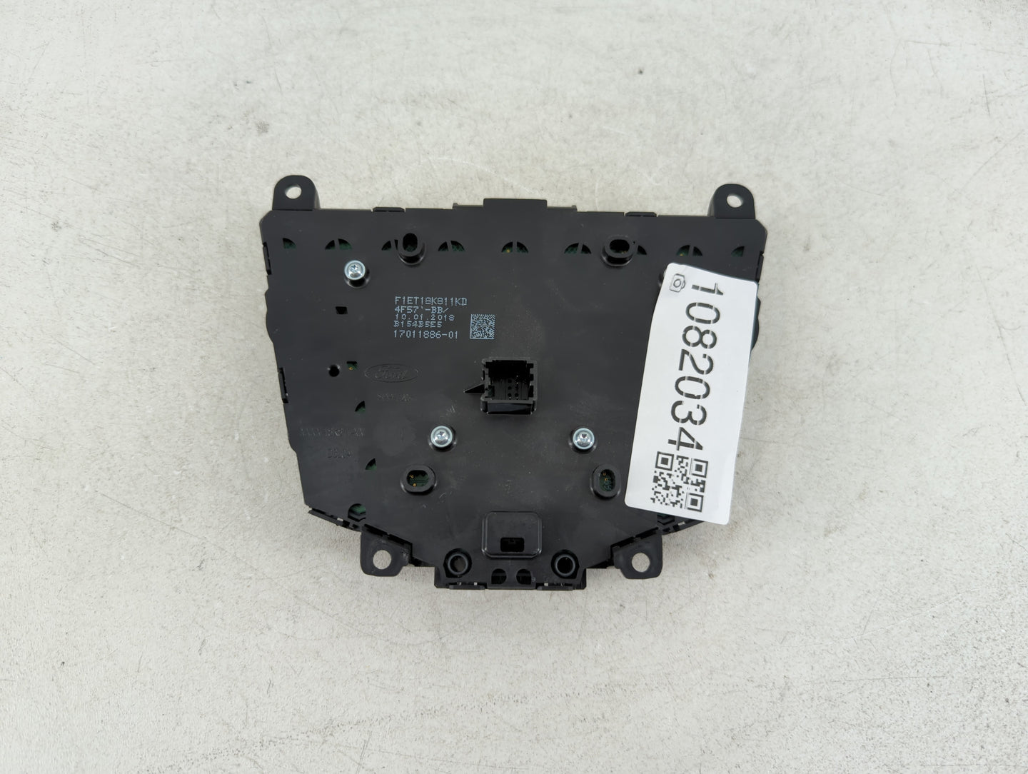 2017-2019 Ford Escape Radio AM FM Cd Player Receiver Replacement P/N:F1ET 18K811 KD Fits Fits 2015 2016 2017 2018 2019 OEM U