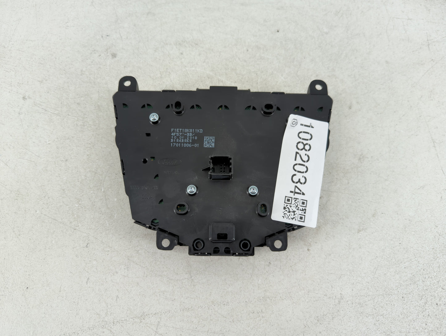2017-2019 Ford Escape Radio AM FM Cd Player Receiver Replacement P/N:F1ET 18K811 KD Fits Fits 2015 2016 2017 2018 2019 OEM U
