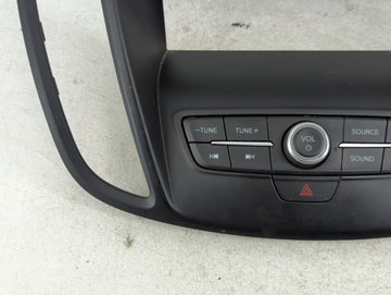 2017-2019 Ford Escape Radio AM FM Cd Player Receiver Replacement P/N:F1CT 18K811 HC Fits Fits 2017 2018 2019 OEM Used Auto Parts