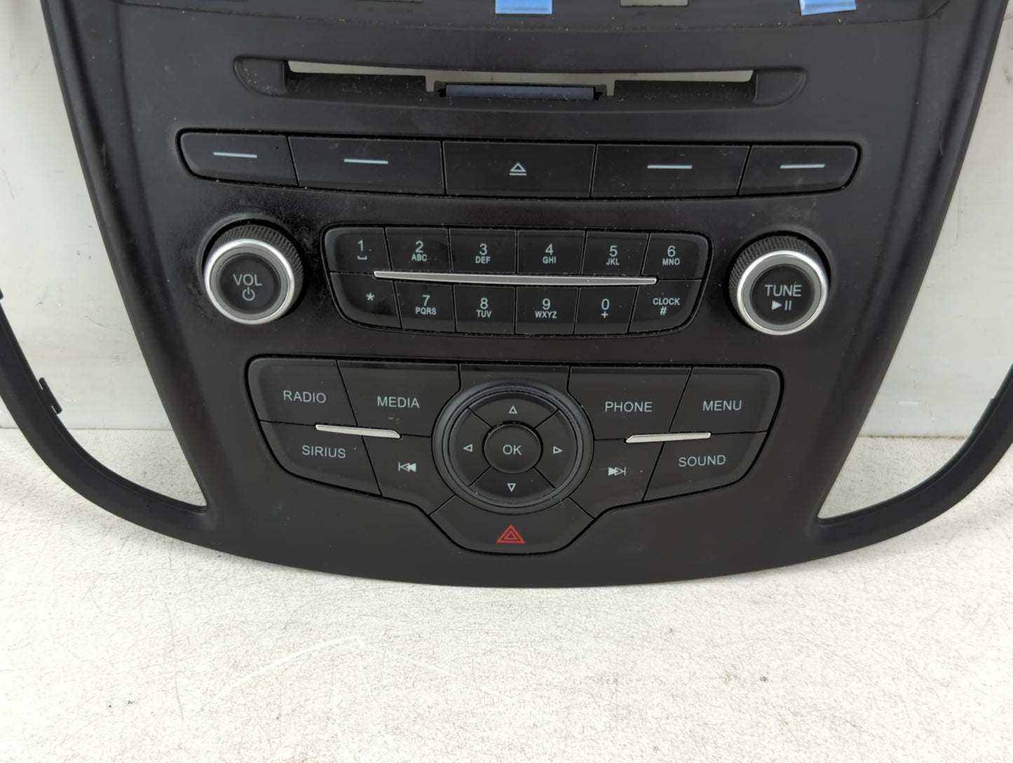 2017-2019 Ford Escape Radio AM FM Cd Player Receiver Replacement P/N:F1ET 18K811 KD Fits Fits 2015 2016 2017 2018 2019 OEM U