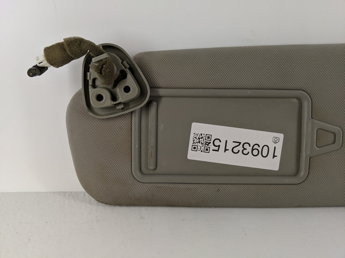 2013-2019 Ford Escape Sun Visor Shade Replacement Passenger Right Mirror Fits Fits 2013 2014 2015 2016 2017 2018 2019 OEM Us