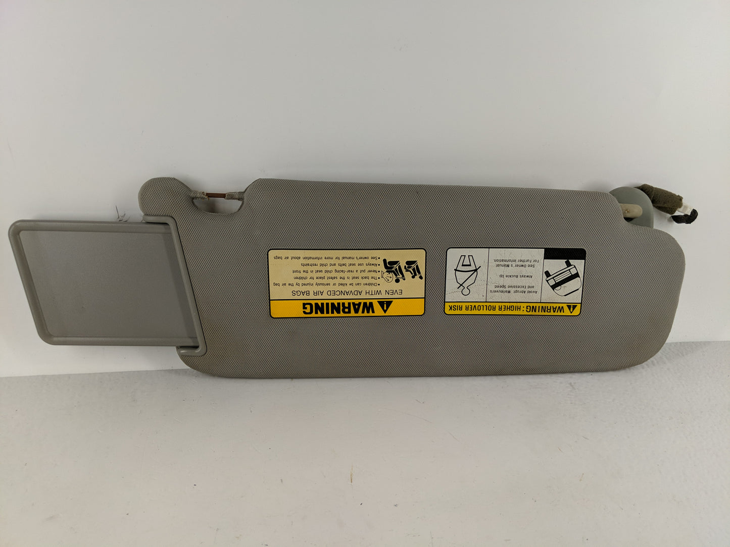 2013-2019 Ford Escape Sun Visor Shade Replacement Passenger Right Mirror Fits Fits 2013 2014 2015 2016 2017 2018 2019 OEM Us