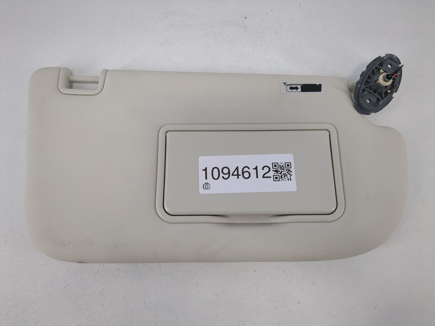 2013-2019 Ford Escape Sun Visor Shade Replacement Passenger Right Mirror Fits Fits 2013 2014 2015 2016 2017 2018 2019 OEM Us