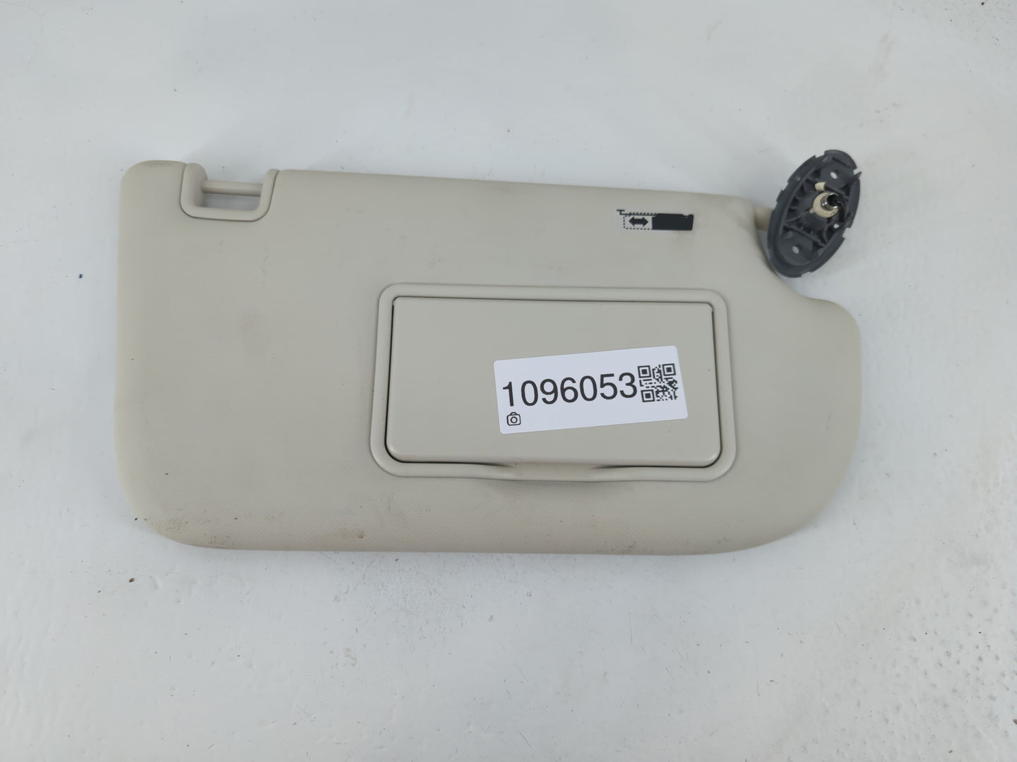 2013-2019 Ford Escape Sun Visor Shade Replacement Passenger Right Mirror Fits Fits 2013 2014 2015 2016 2017 2018 2019 OEM Us