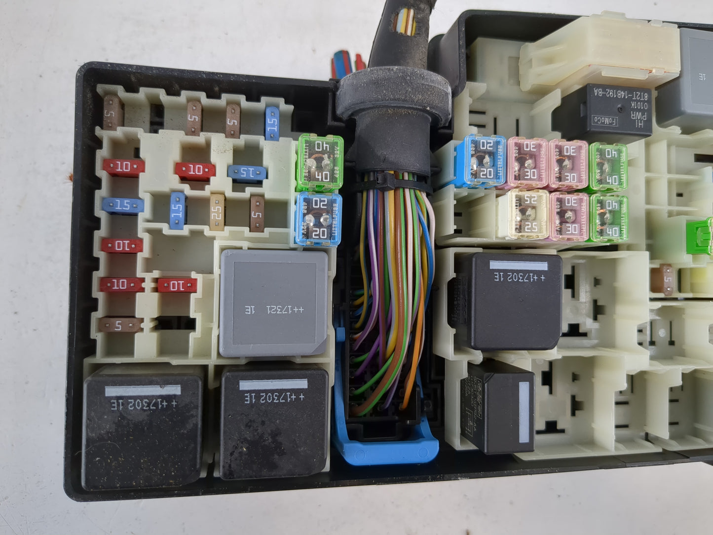 2018 Ford Escape Fusebox Fuse Box Panel Relay Module P/N:AV6T-14A067-AD Fits OEM Used Auto Parts - Oemusedautoparts1.com
