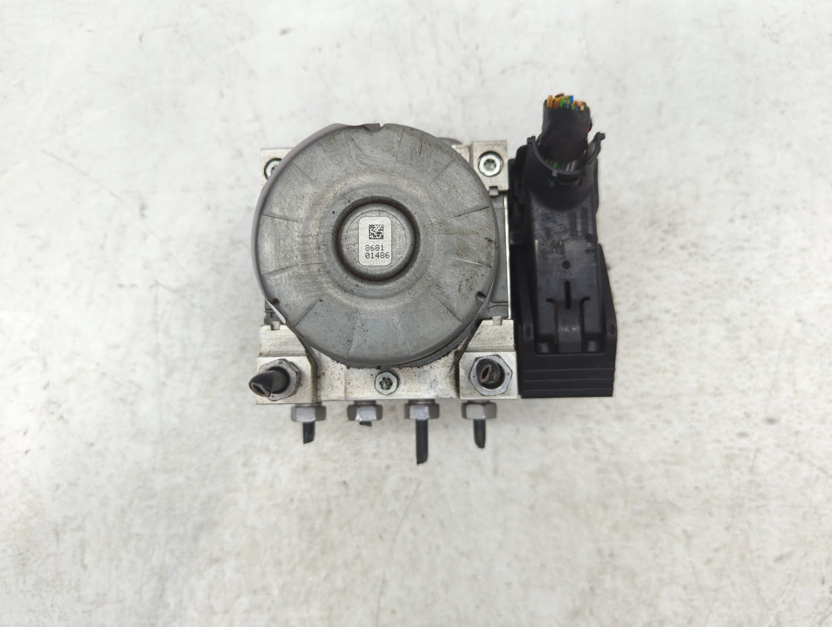 2017-2019 Ford Escape Anti-Lock Brake ABS Pump Module Actuator OEM P/N:GV61-2C219-DJ Fits Fits 2017 2018 2019 OEM Used Auto 
