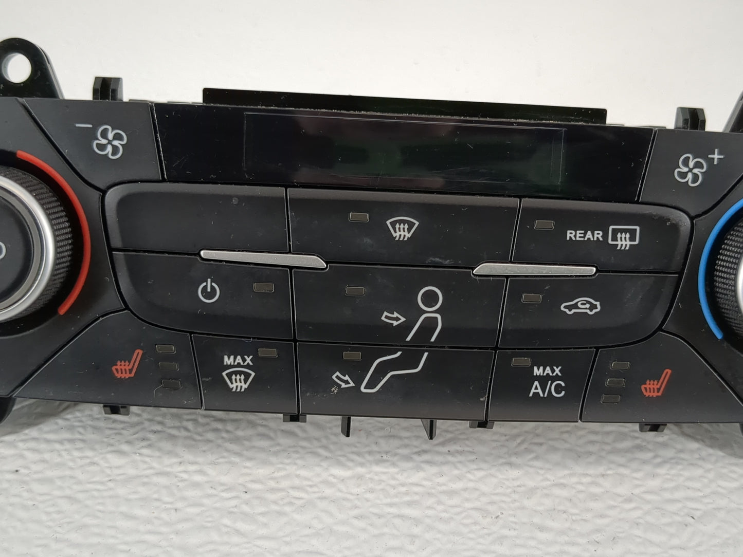 2018-2019 Ford Escape Climate Control Module Temperature AC/Heater Replacement P/N:GJ5T-18C812-CH GJ5T-18C612-CJ Fits OEM Us