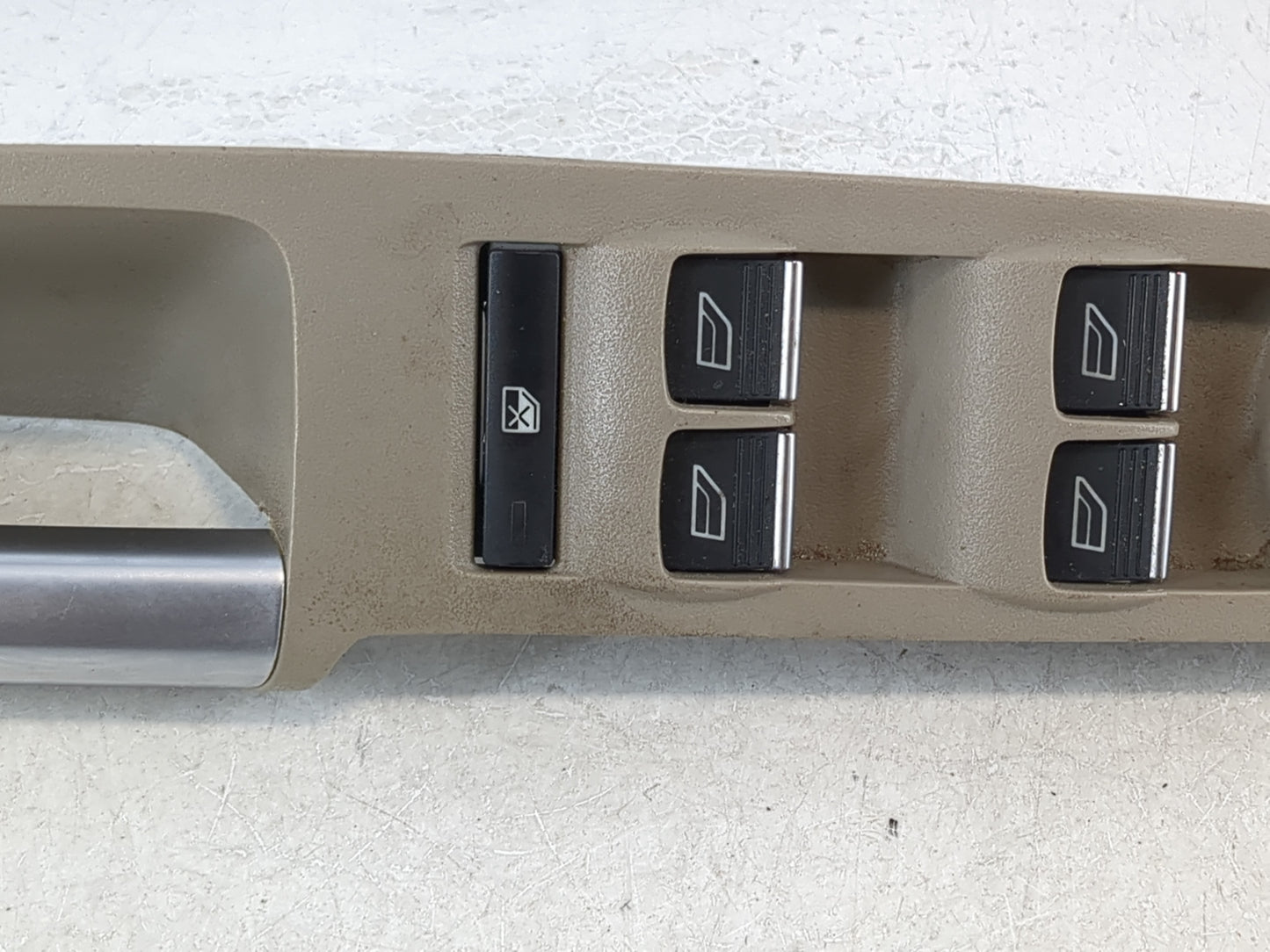 2017-2019 Ford Escape Master Power Window Switch Replacement Driver Side Left P/N:F1ET-14A132-AC Fits Fits 2017 2018 2019 OE