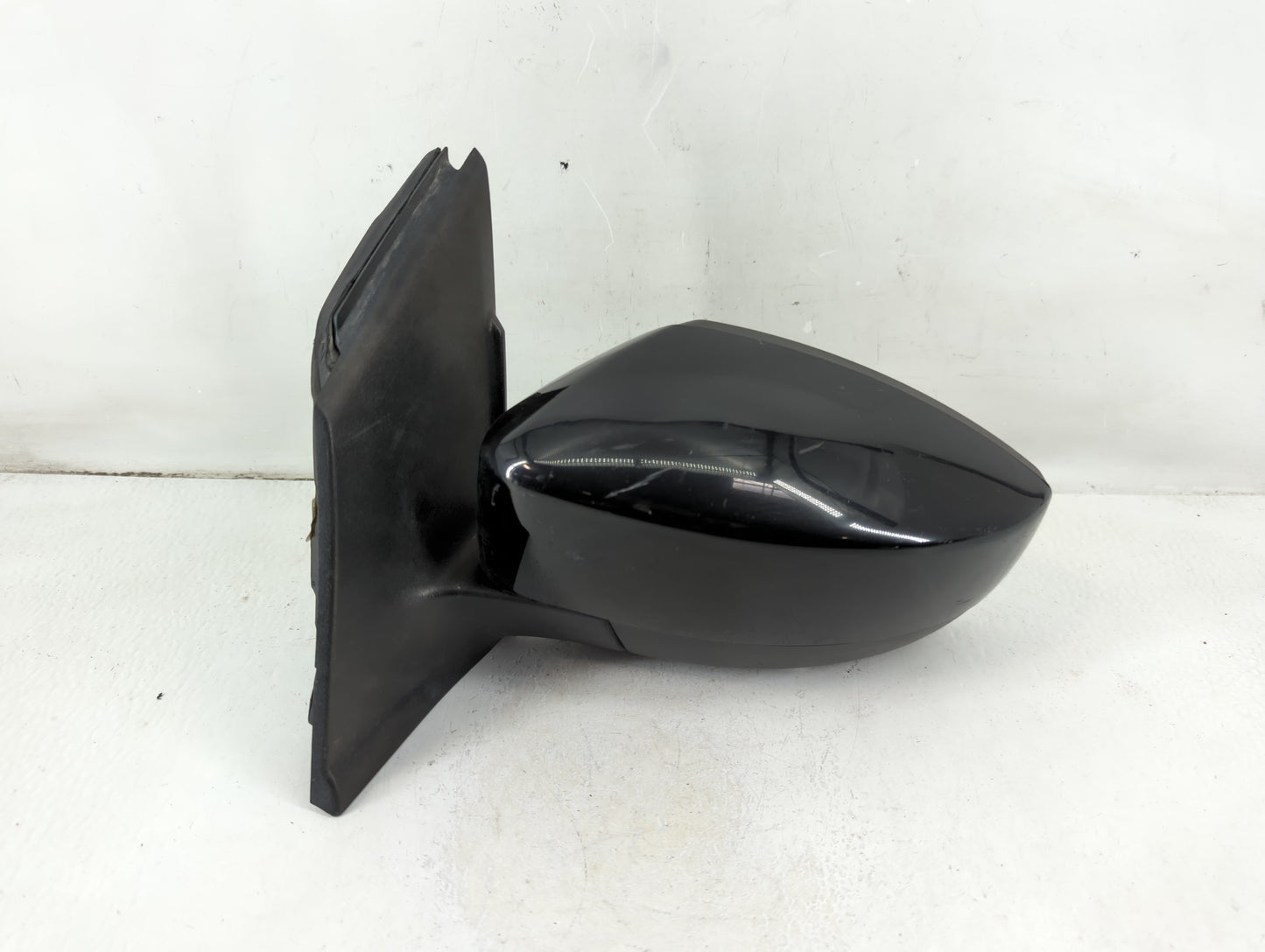 2018 Ford Escape Driver Side View Mirror - Left Door Mirror OEM Used - Oemusedautoparts1.com