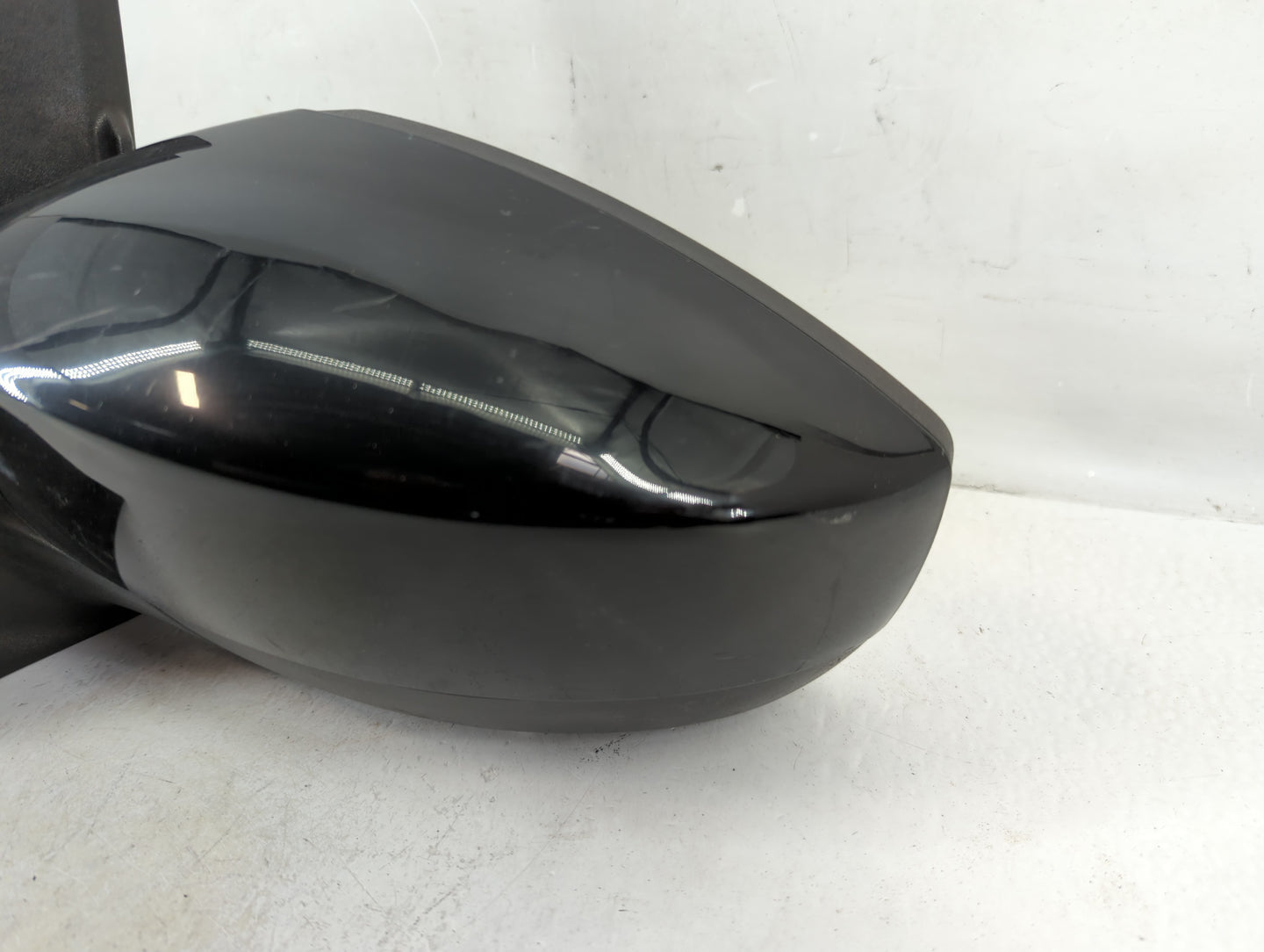 2018 Ford Escape Driver Side View Mirror - Left Door Mirror OEM Used - Oemusedautoparts1.com