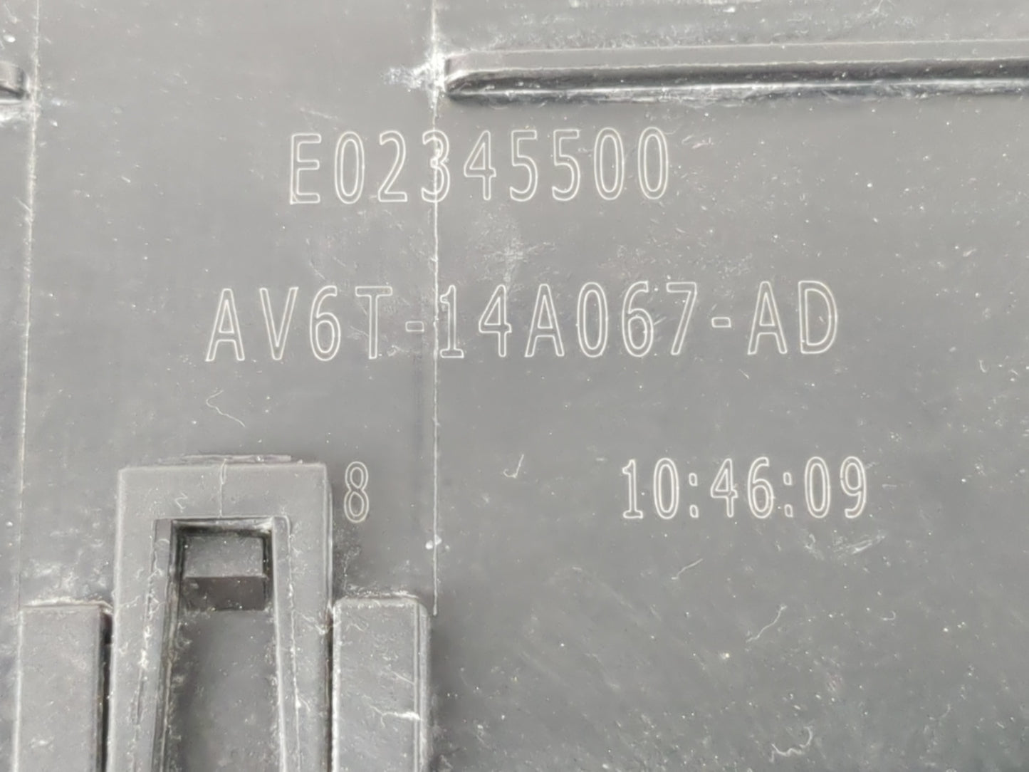 2018 Ford Escape Fusebox Fuse Box Panel Relay Module P/N:AV6T-14A067-AD Fits OEM Used Auto Parts - Oemusedautoparts1.com