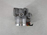 2017-2019 Ford Escape Throttle Body P/N:DS7G-9F991-CA Fits Fits 2014 2015 2016 2017 2018 2019 2020 OEM Used Auto Parts - Oem