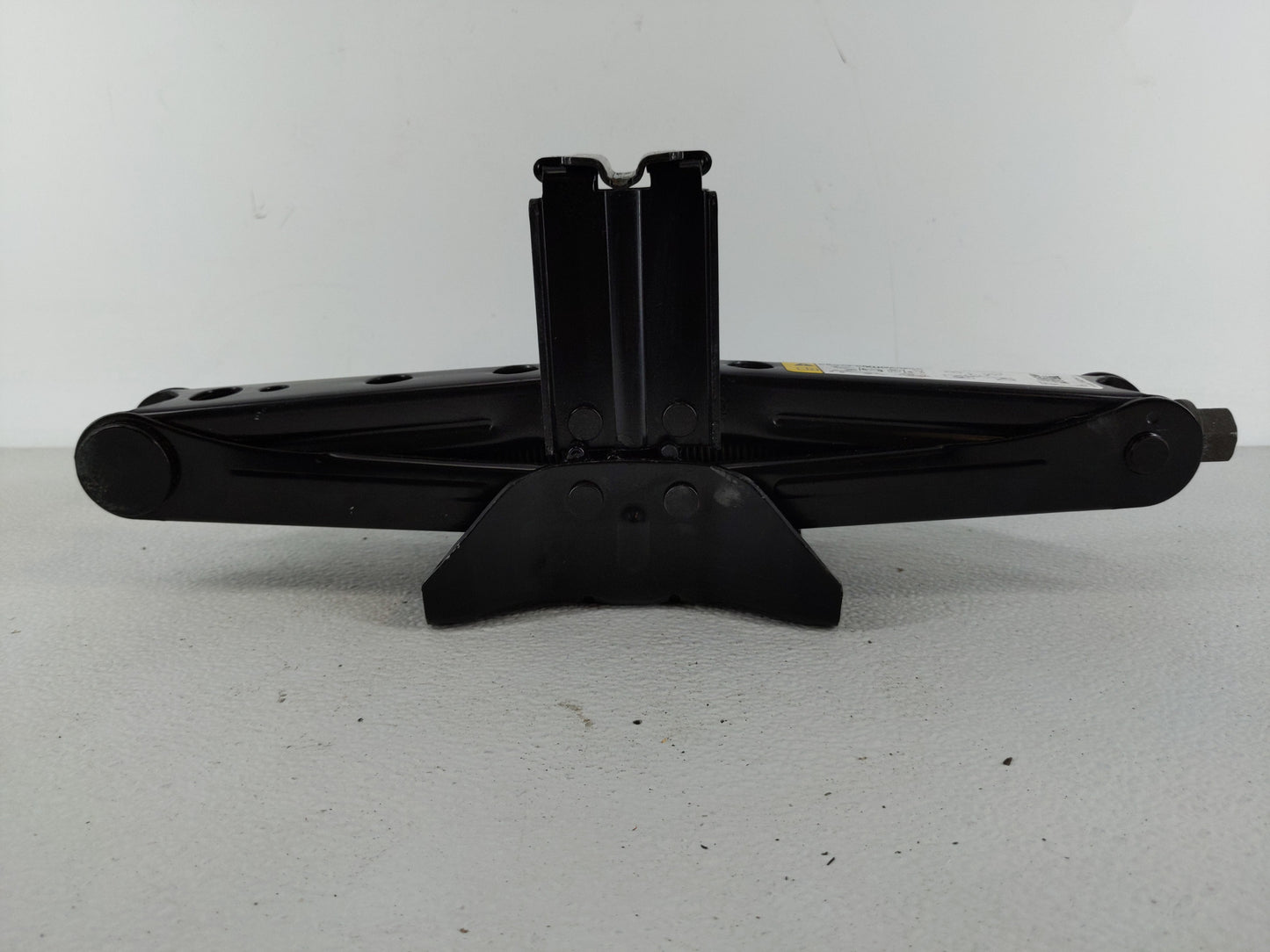 2018 Ford Escape Spare Scissor Car Jack - Oemusedautoparts1.com