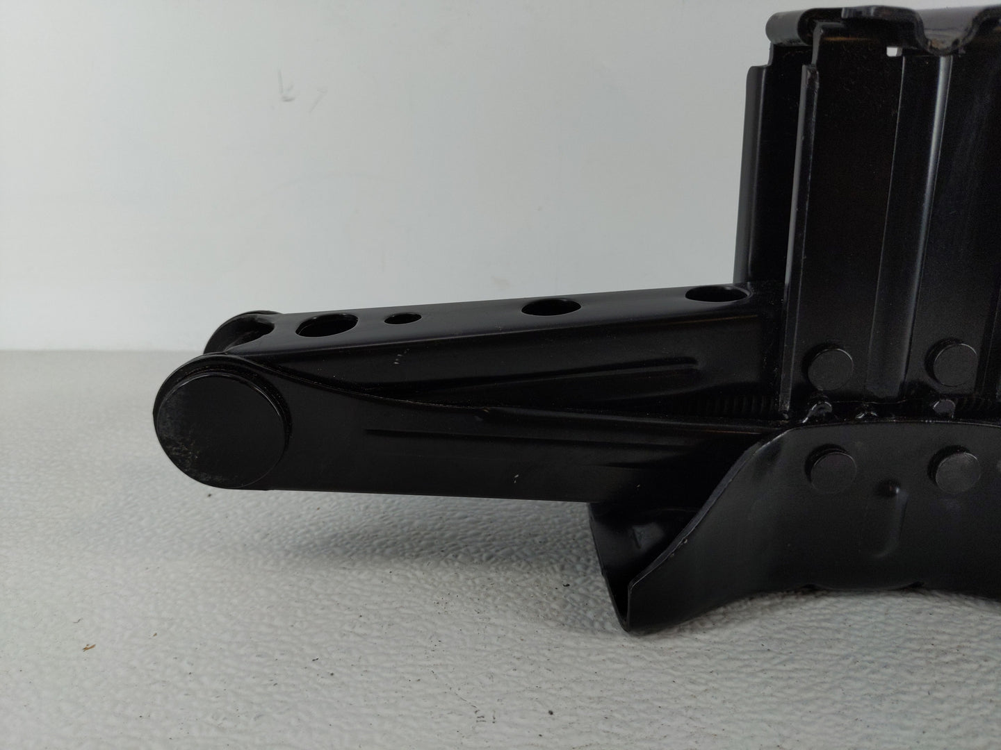 2018 Ford Escape Spare Scissor Car Jack - Oemusedautoparts1.com