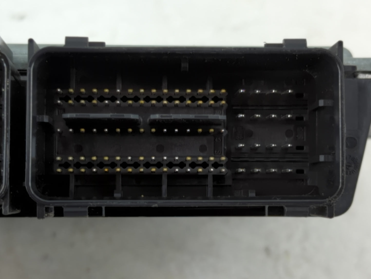 2017-2019 Ford Escape PCM Engine Control Computer ECU ECM PCU OEM P/N:HJ5A-12A650-MA Fits Fits 2017 2018 2019 OEM Used Auto 
