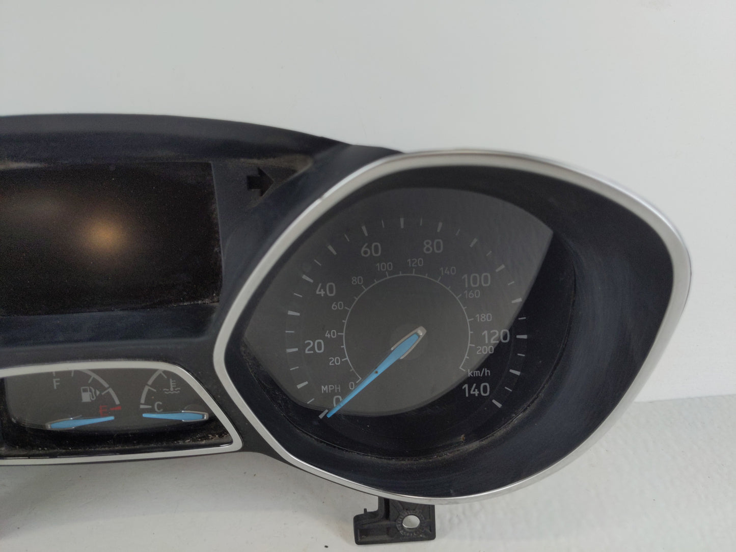 2018 Ford Escape Instrument Cluster Speedometer Gauges Fits OEM Used Auto Parts - Oemusedautoparts1.com
