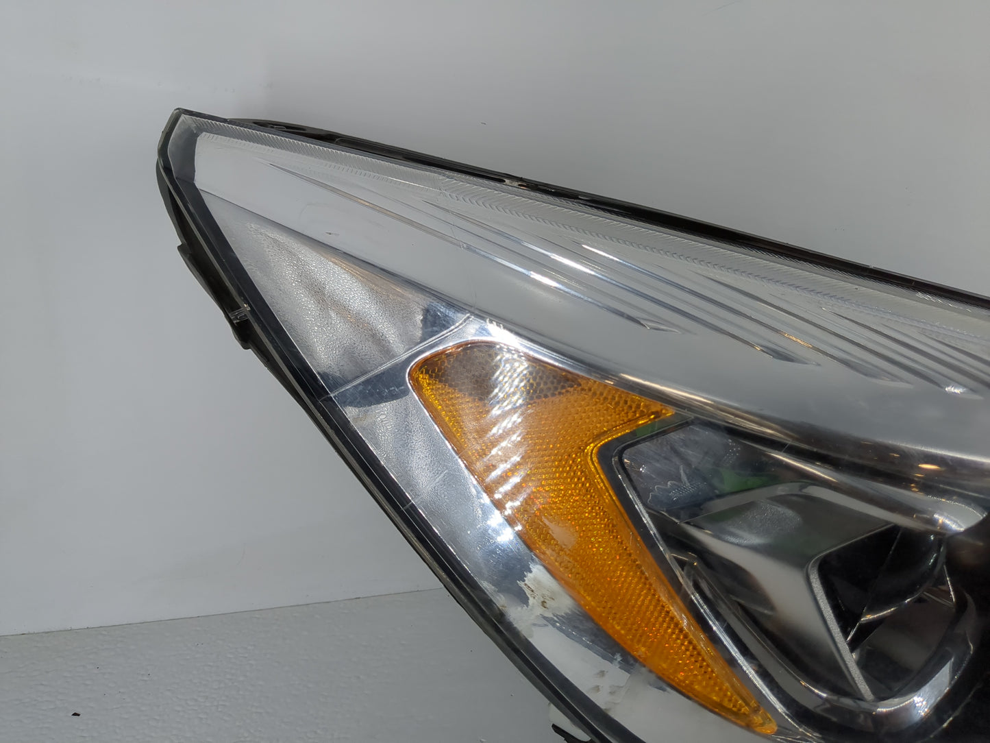 2017-2019 Ford Escape Driver Left Oem Head Light Headlight Lamp - Oemusedautoparts1.com