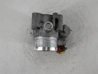 2017-2019 Ford Escape Throttle Body P/N:DS7G-9F991-CA Fits Fits 2014 2015 2016 2017 2018 2019 2020 OEM Used Auto Parts - Oem