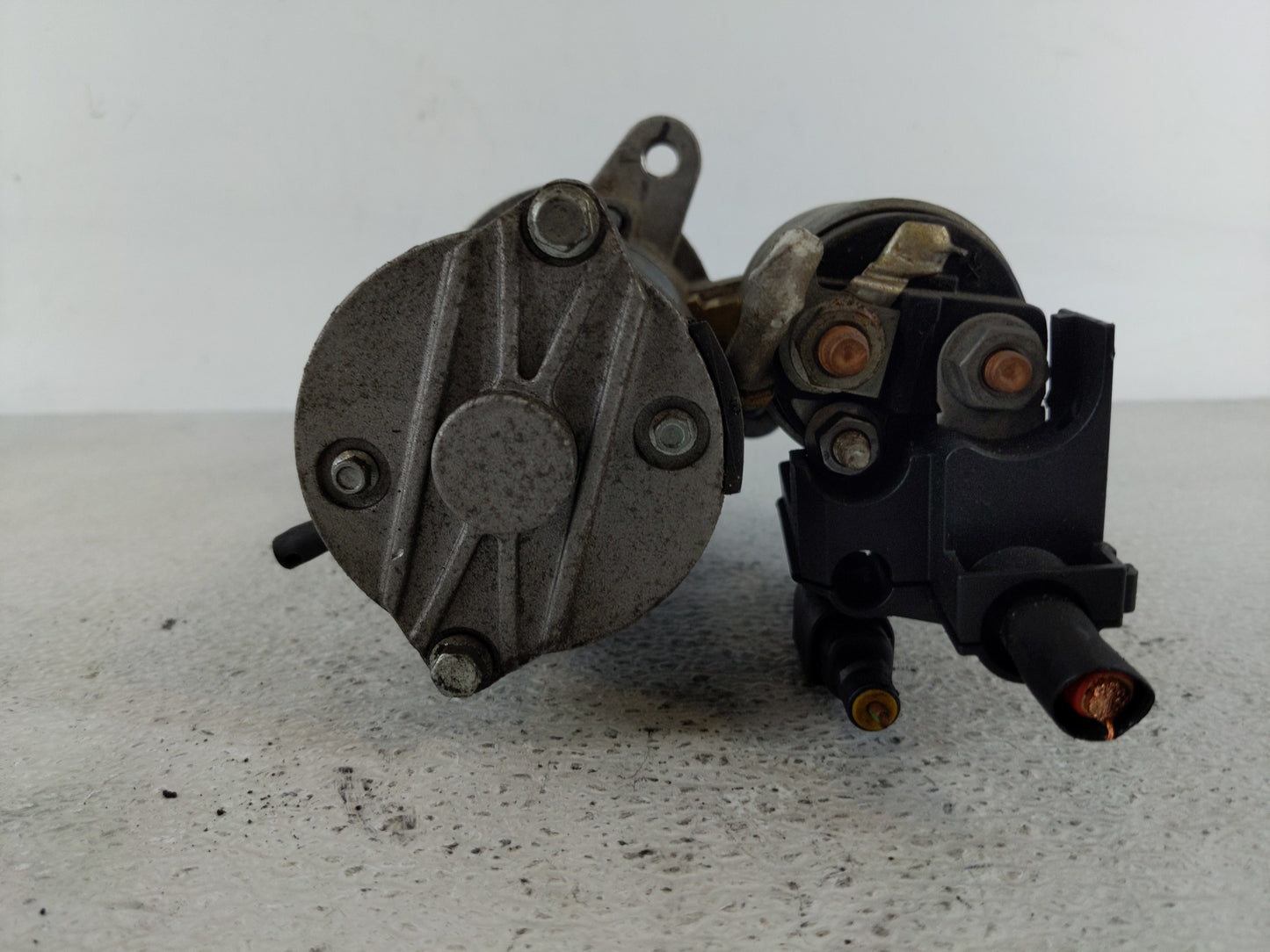 2017-2019 Ford Escape Car Starter Motor Solenoid OEM P/N:F1FT-11000-EB Fits Fits 2017 2018 2019 OEM Used Auto Parts - Oemuse
