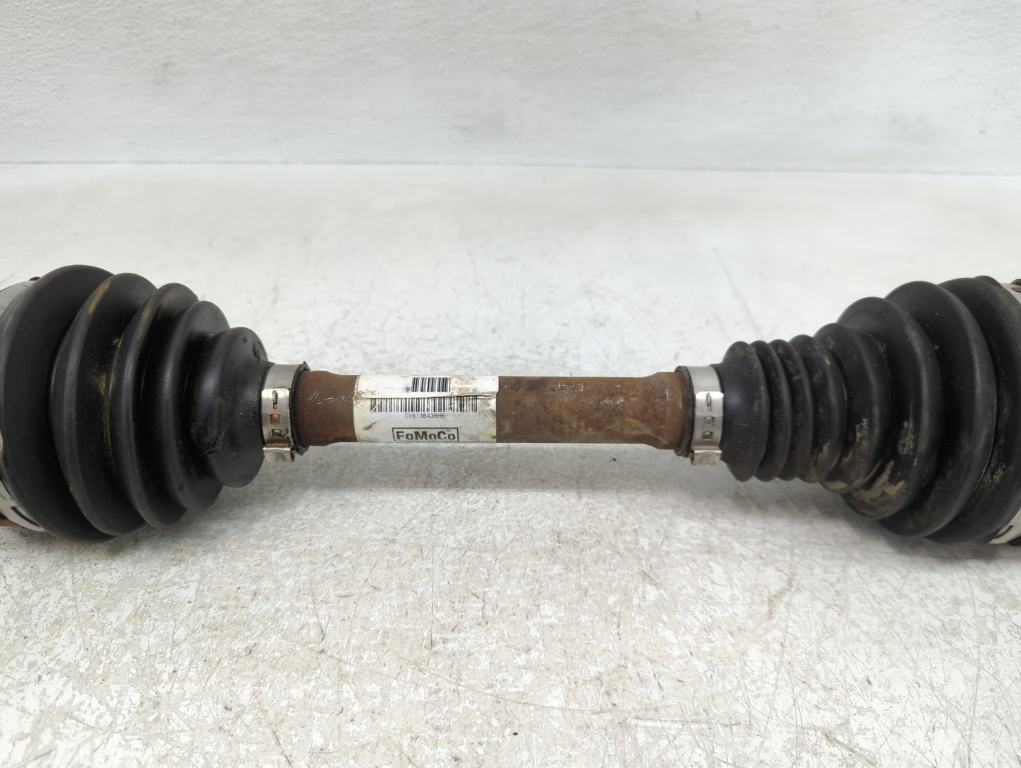 2013-2019 Ford Escape Axle Shaft Front Passenger Cv C/v - Oemusedautoparts1.com