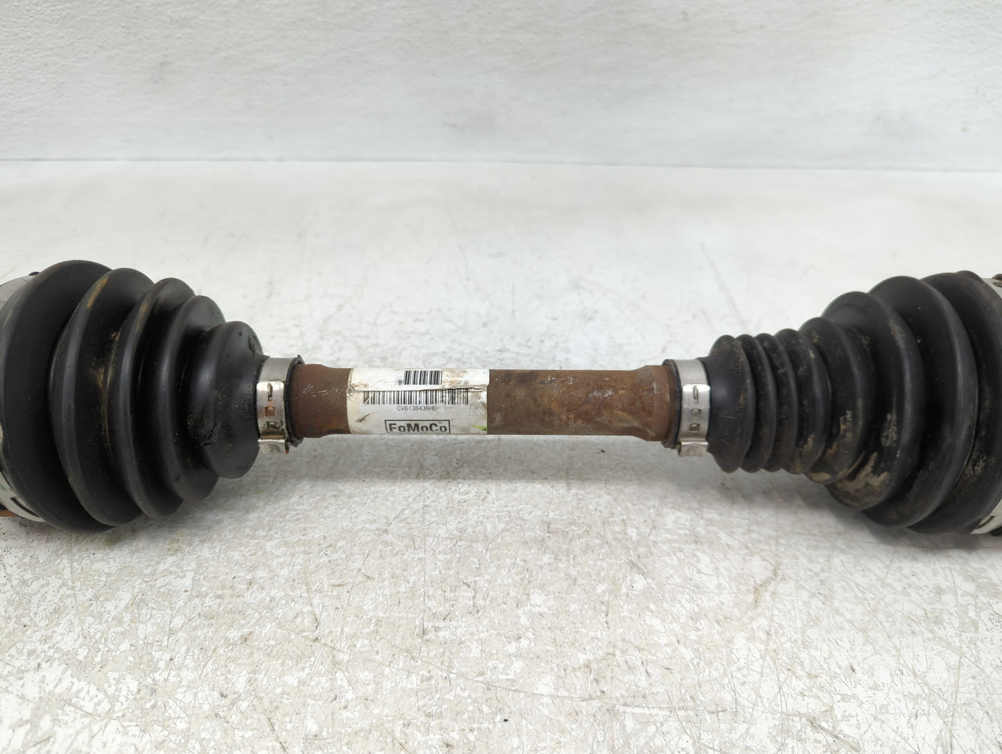 2013-2019 Ford Escape Axle Shaft Front Passenger Cv C/v - Oemusedautoparts1.com