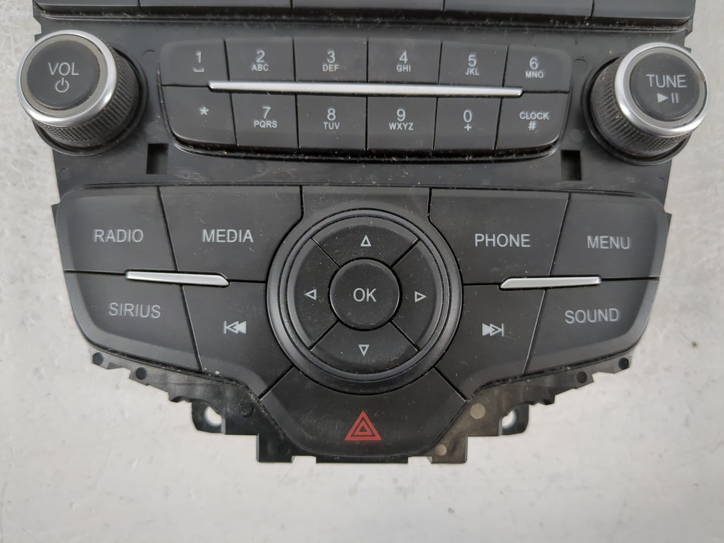 2017-2019 Ford Escape Radio AM FM Cd Player Receiver Replacement P/N:F1ET-18K811 KD Fits Fits 2015 2016 2017 2018 2019 OEM U