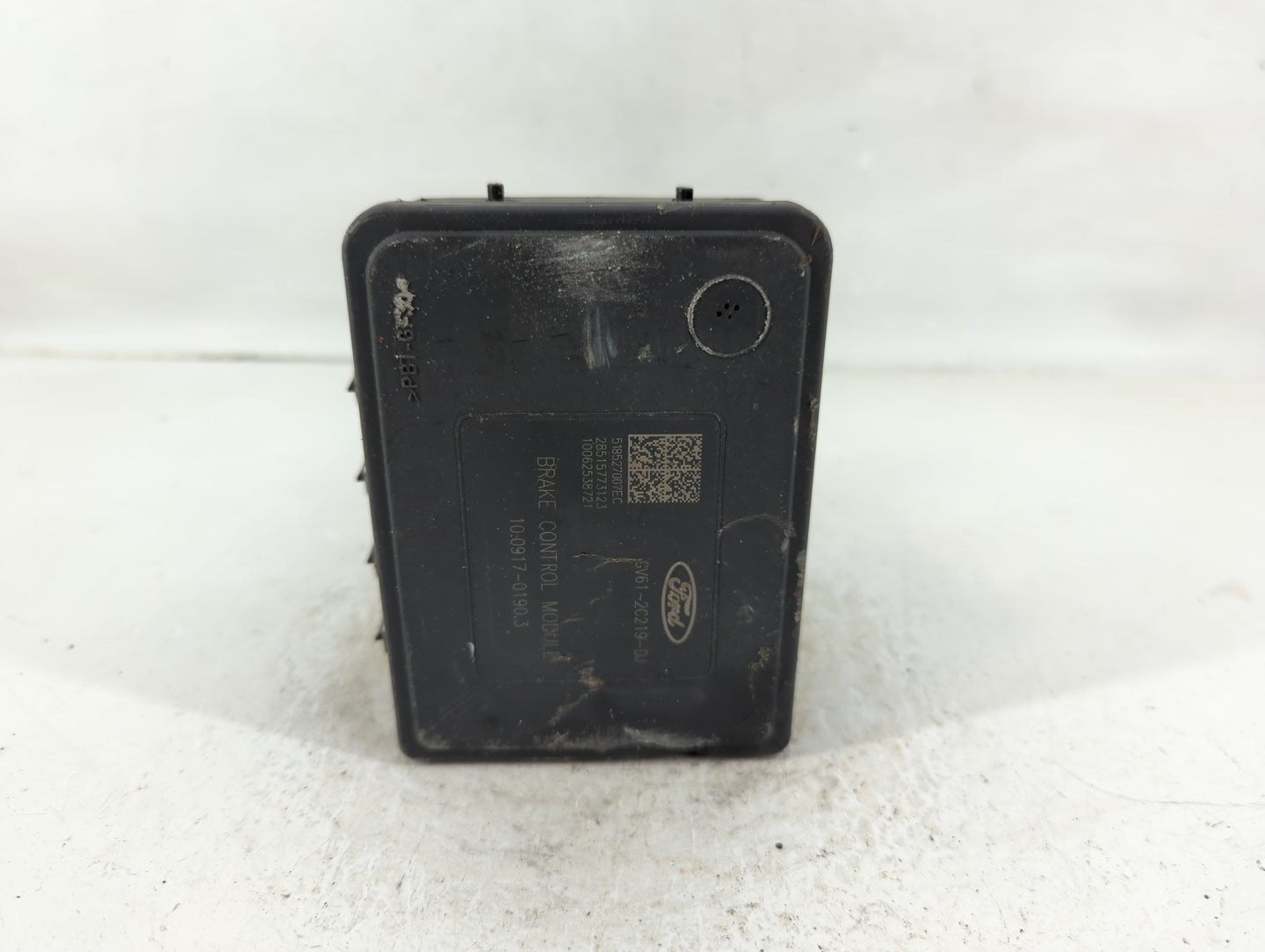 2017-2019 Ford Escape ABS Pump Control Module Replacement P/N:GV61-2C405-CJ Fits Fits 2017 2018 2019 OEM Used Auto Parts - O