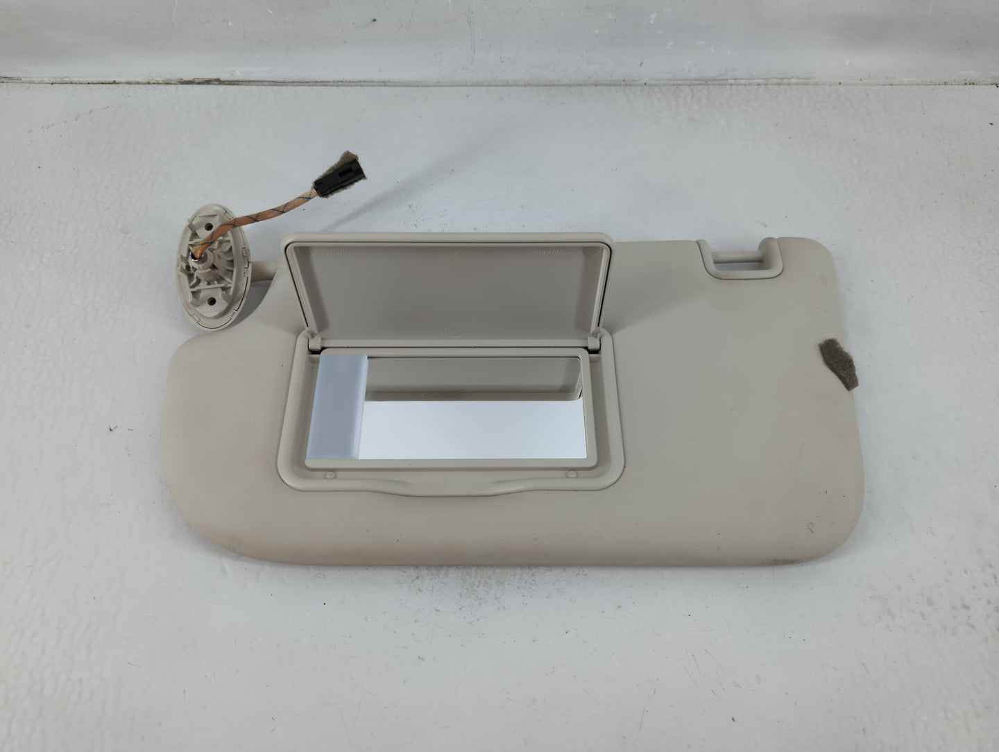 2013-2019 Ford Escape Sun Visor Shade Replacement Driver Left Mirror Fits Fits 2013 2014 2015 2016 2017 2018 2019 OEM Used A