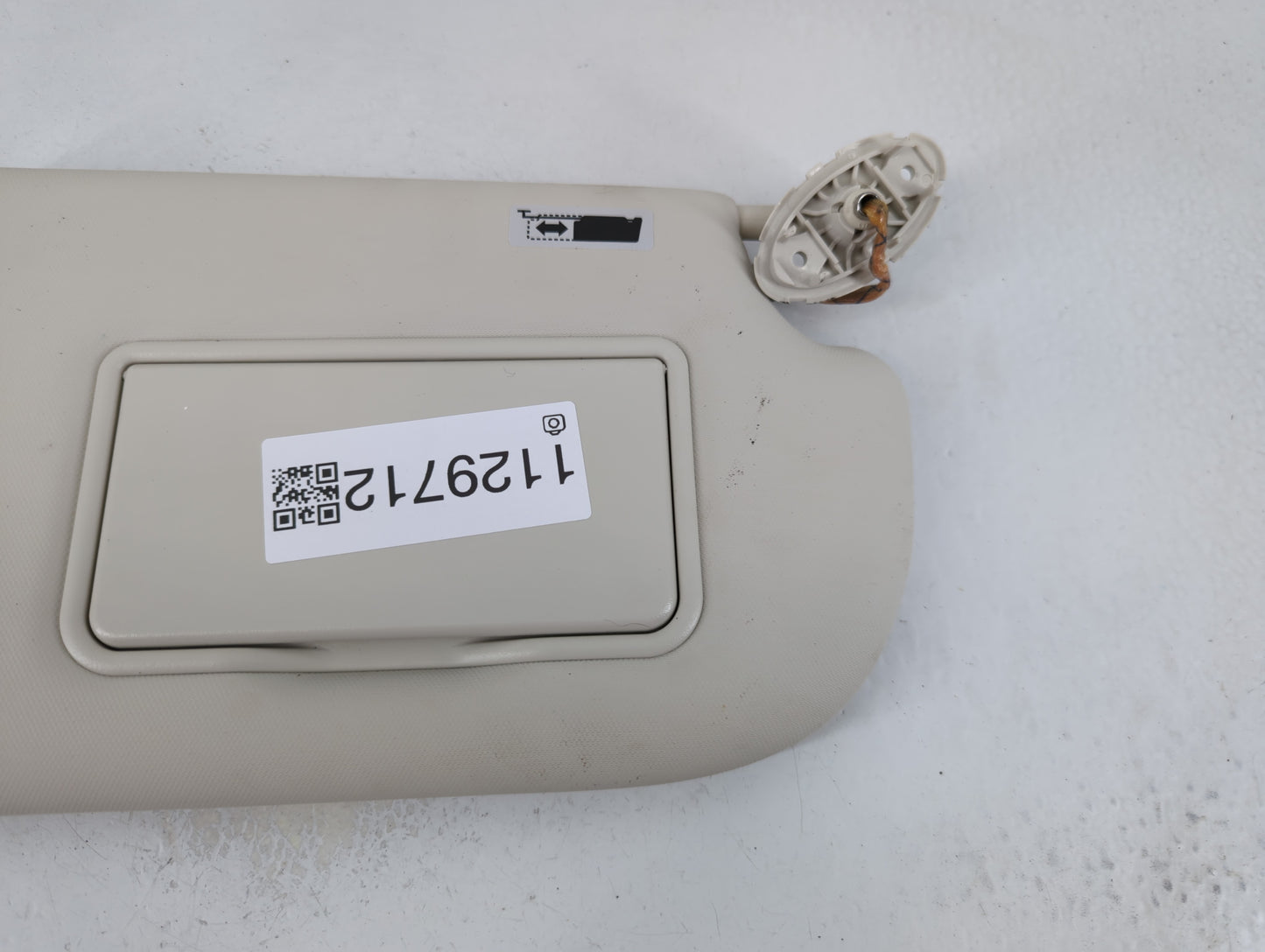 2013-2019 Ford Escape Sun Visor Shade Replacement Passenger Right Mirror Fits Fits 2013 2014 2015 2016 2017 2018 2019 OEM Us