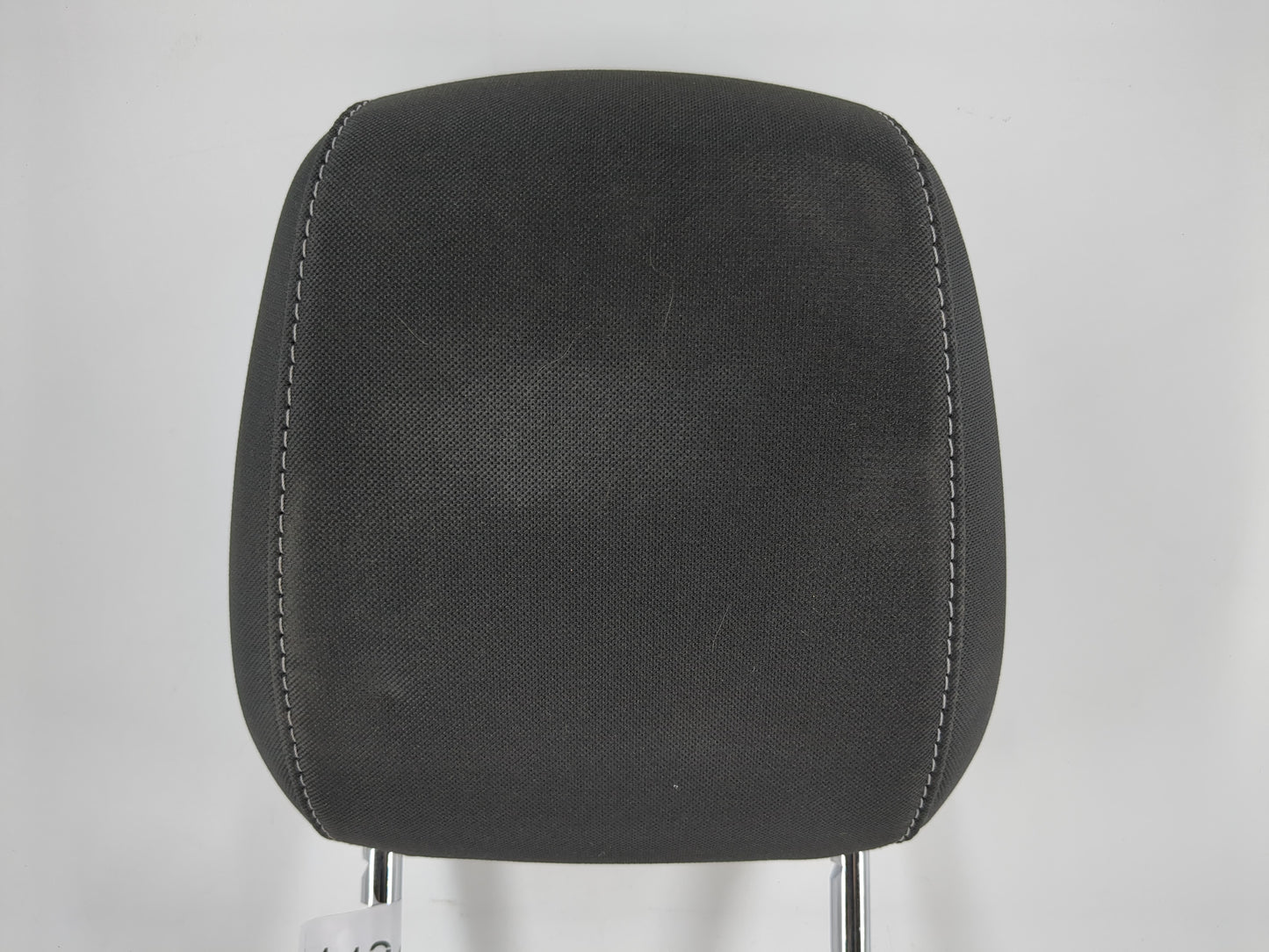 2016-2019 Ford Escape Headrest Head Rest Front Driver Passenger Seat Fits Fits 2016 2017 2018 2019 OEM Used Auto Parts - Oem