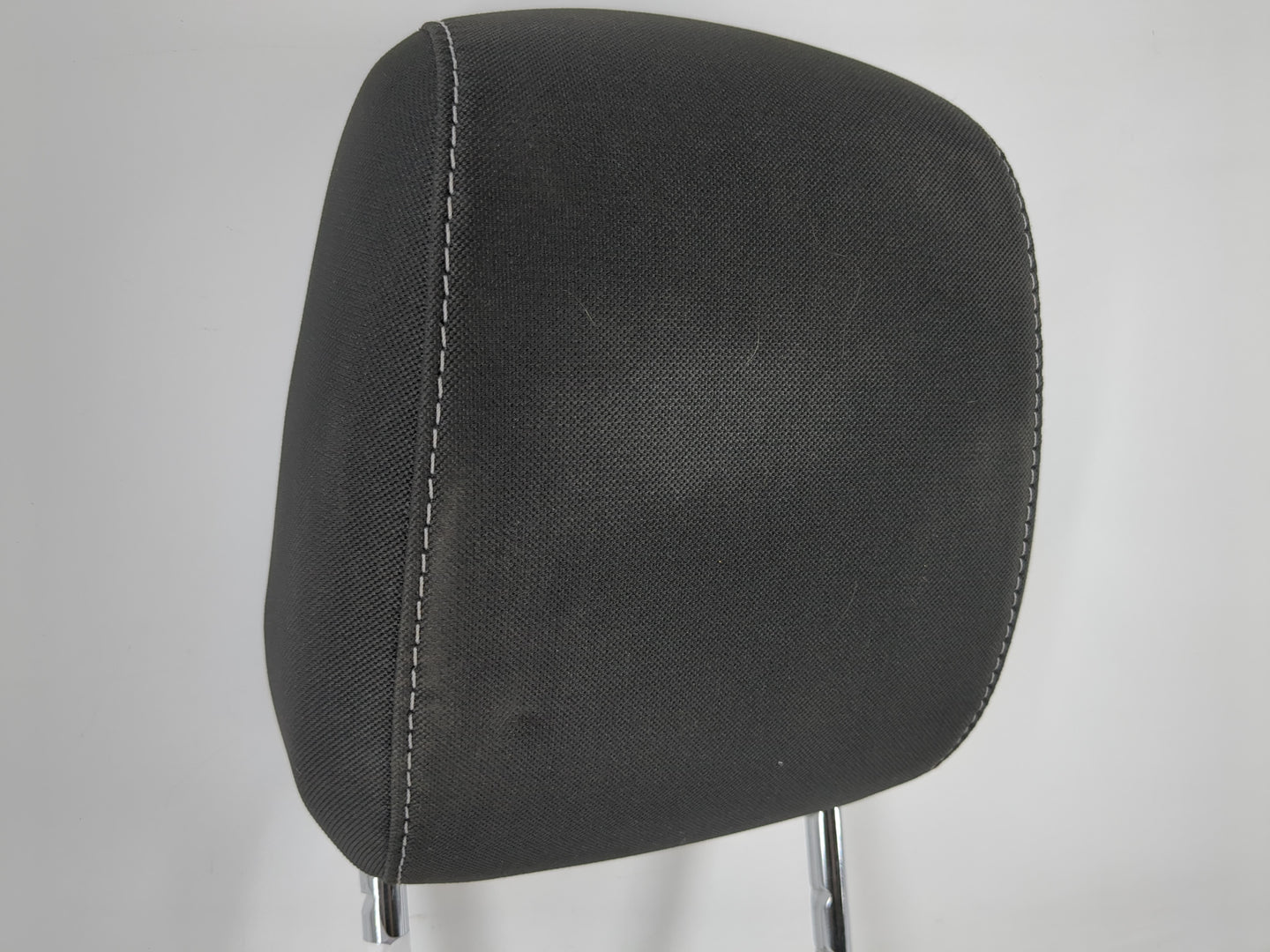 2016-2019 Ford Escape Headrest Head Rest Front Driver Passenger Seat Fits Fits 2016 2017 2018 2019 OEM Used Auto Parts - Oem