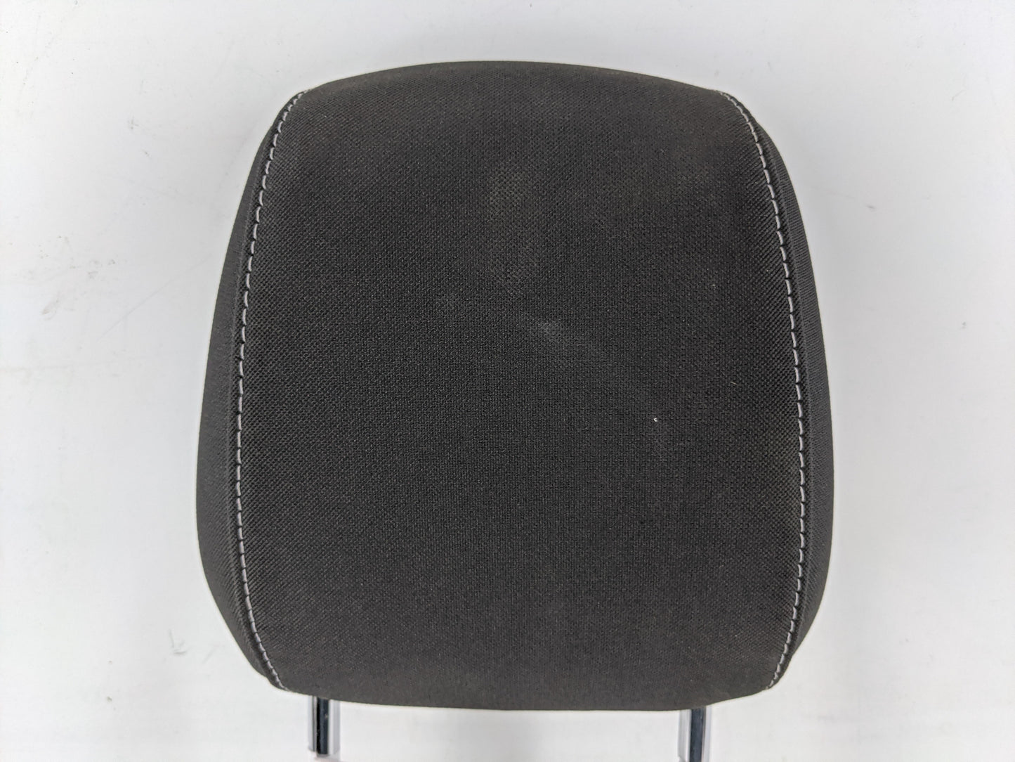 2016-2019 Ford Escape Headrest Head Rest Front Driver Passenger Seat - Oemusedautoparts1.com