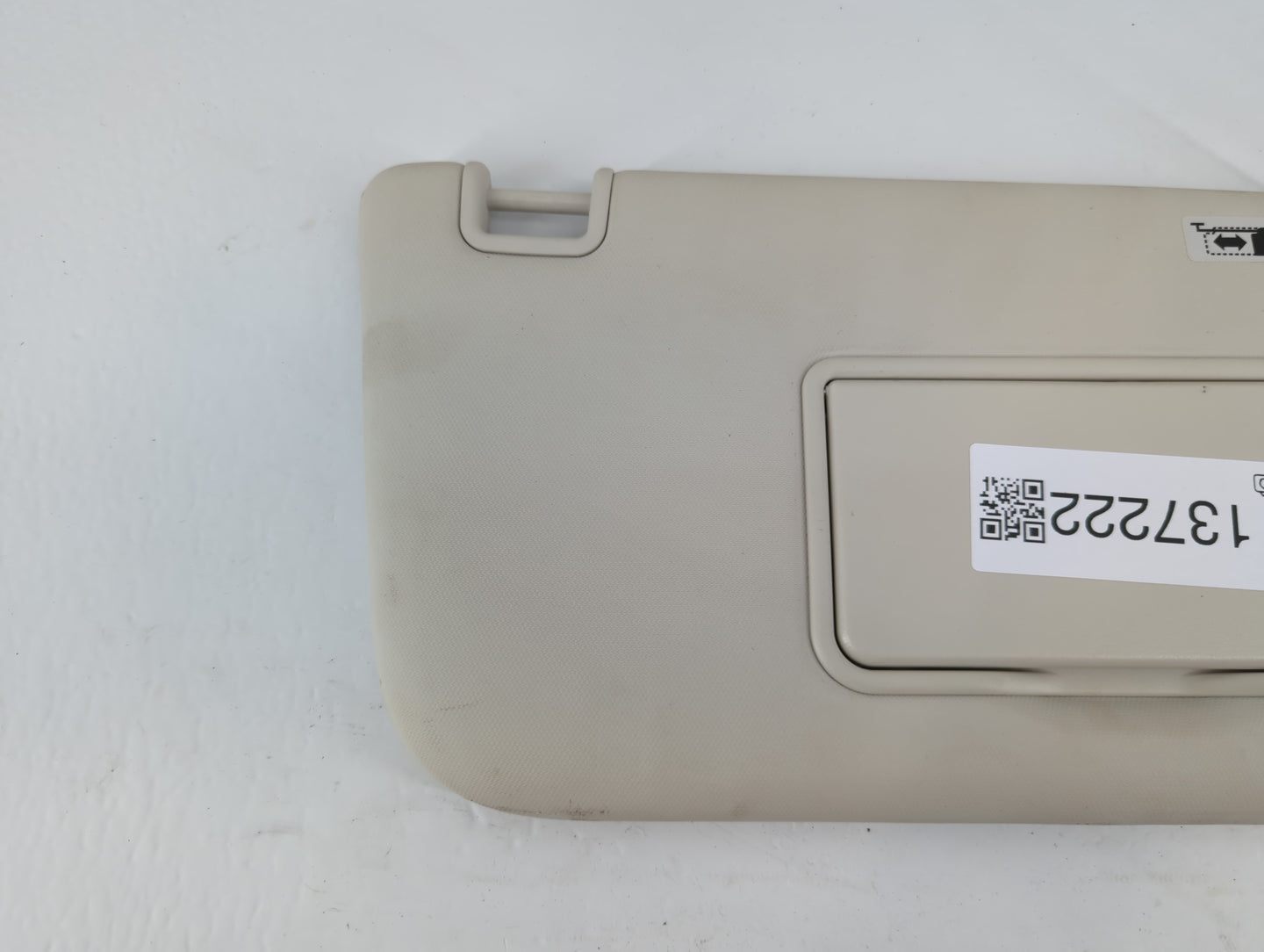 2013-2019 Ford Escape Sun Visor Shade Replacement Passenger Right Mirror Fits Fits 2013 2014 2015 2016 2017 2018 2019 OEM Us