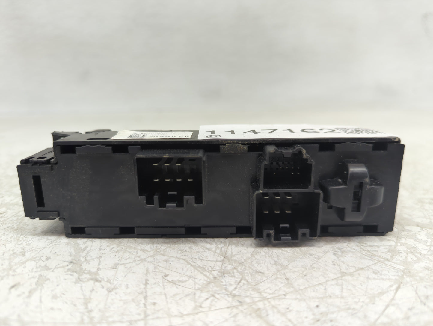 2013-2019 Ford Escape Master Power Window Switch Replacement Driver Side Left P/N:BM5T-14A132-AB Fits OEM Used Auto Parts - 