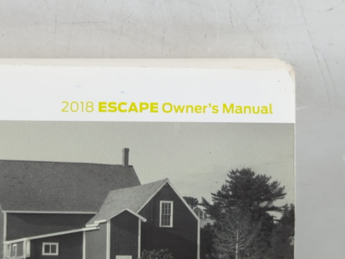 2018 Ford Escape Owners Manual Book Guide P/N:JJ5J 19A321 AA OEM Used Auto Parts - Oemusedautoparts1.com