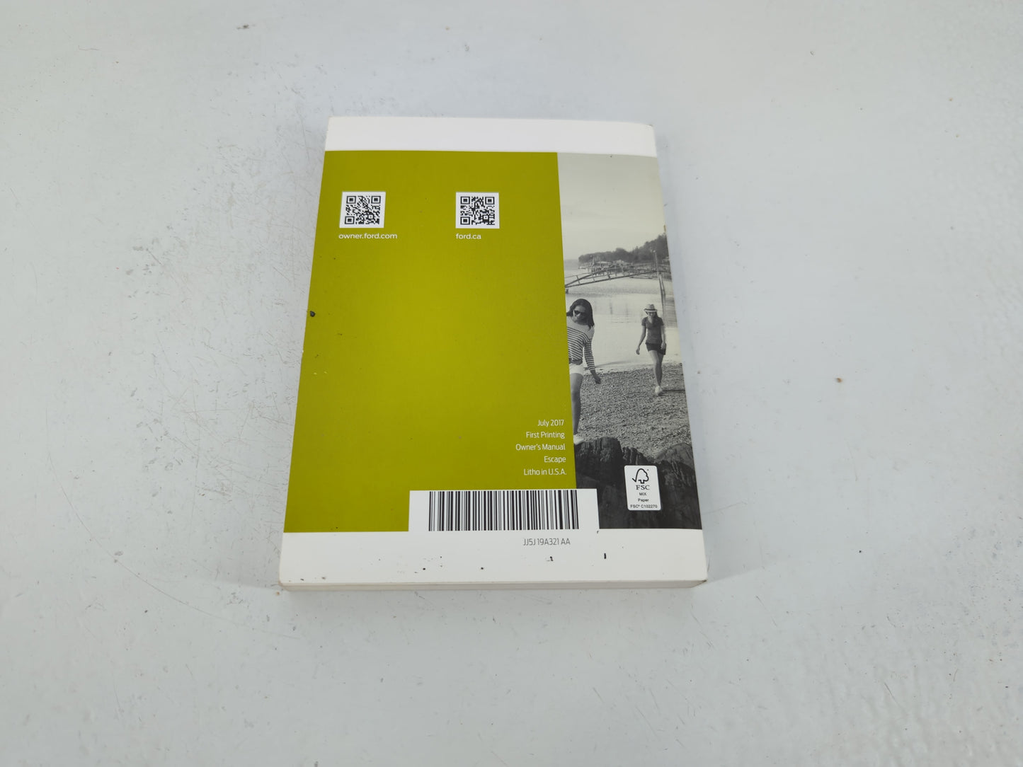 2018 Ford Escape Owners Manual Book Guide P/N:JJ5J 19A321 AA OEM Used Auto Parts - Oemusedautoparts1.com