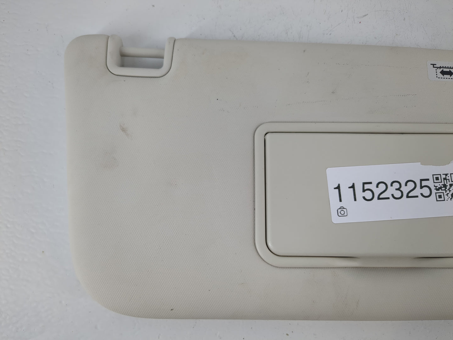 2013-2019 Ford Escape Sun Visor Shade Replacement Passenger Right Mirror Fits Fits 2013 2014 2015 2016 2017 2018 2019 OEM Us