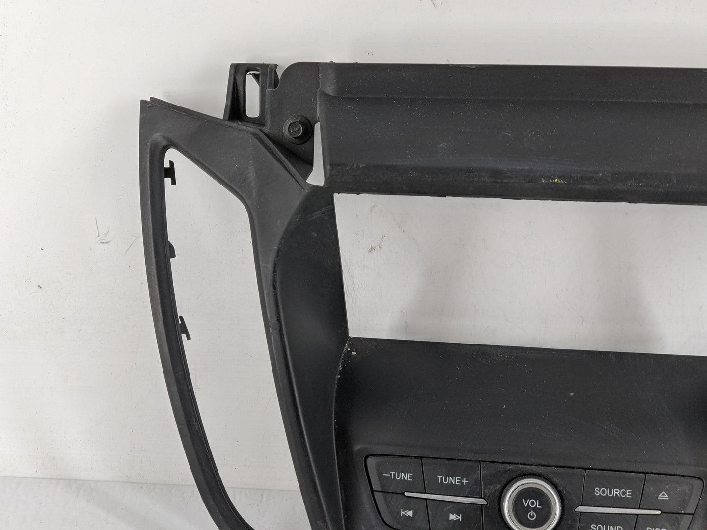 2017-2019 Ford Escape Radio AM FM Cd Player Receiver Replacement P/N:F1CT 18K811 HC Fits Fits 2017 2018 2019 OEM Used Auto P