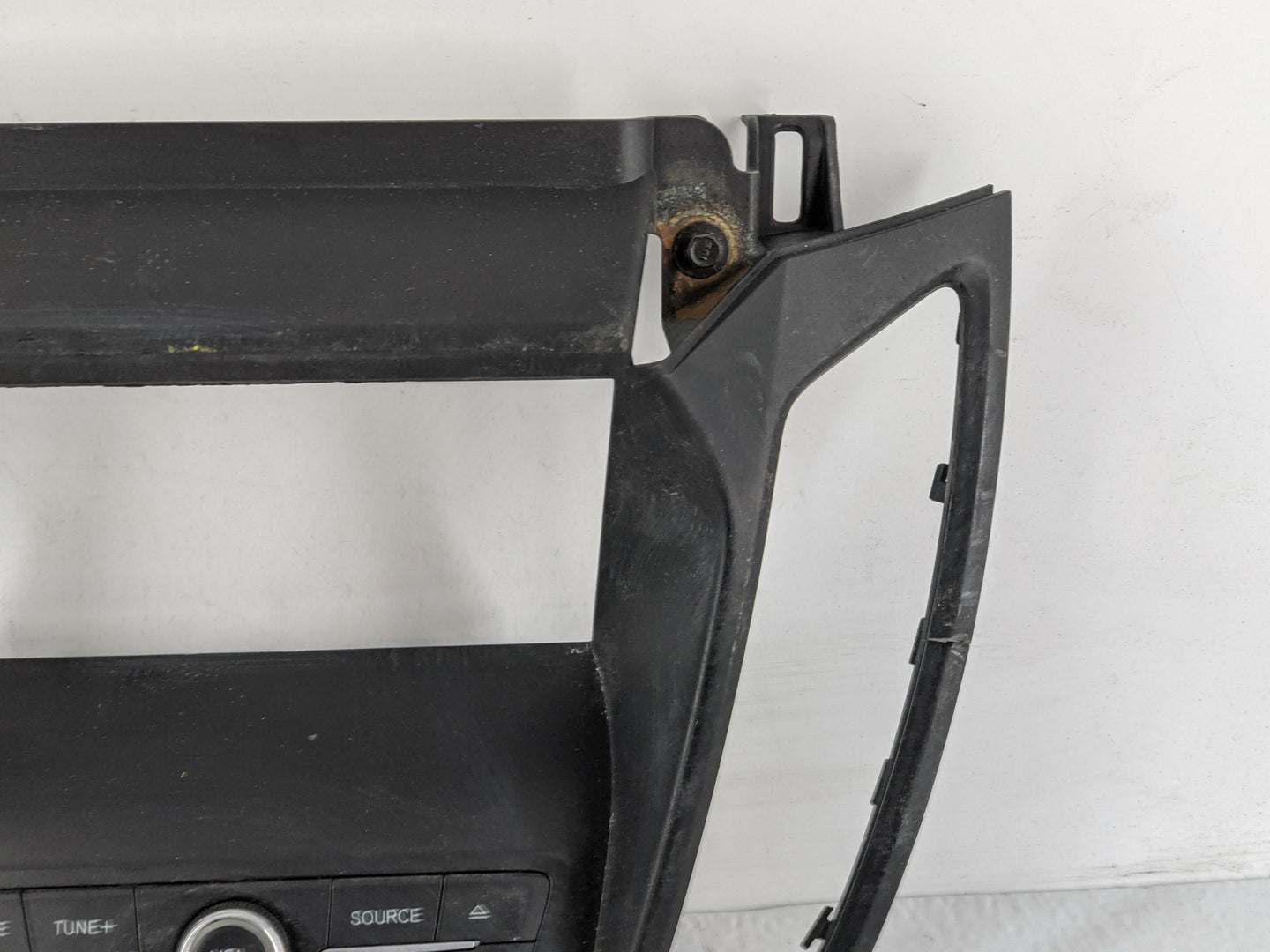 2017-2019 Ford Escape Radio AM FM Cd Player Receiver Replacement P/N:F1CT 18K811 HC Fits Fits 2017 2018 2019 OEM Used Auto P
