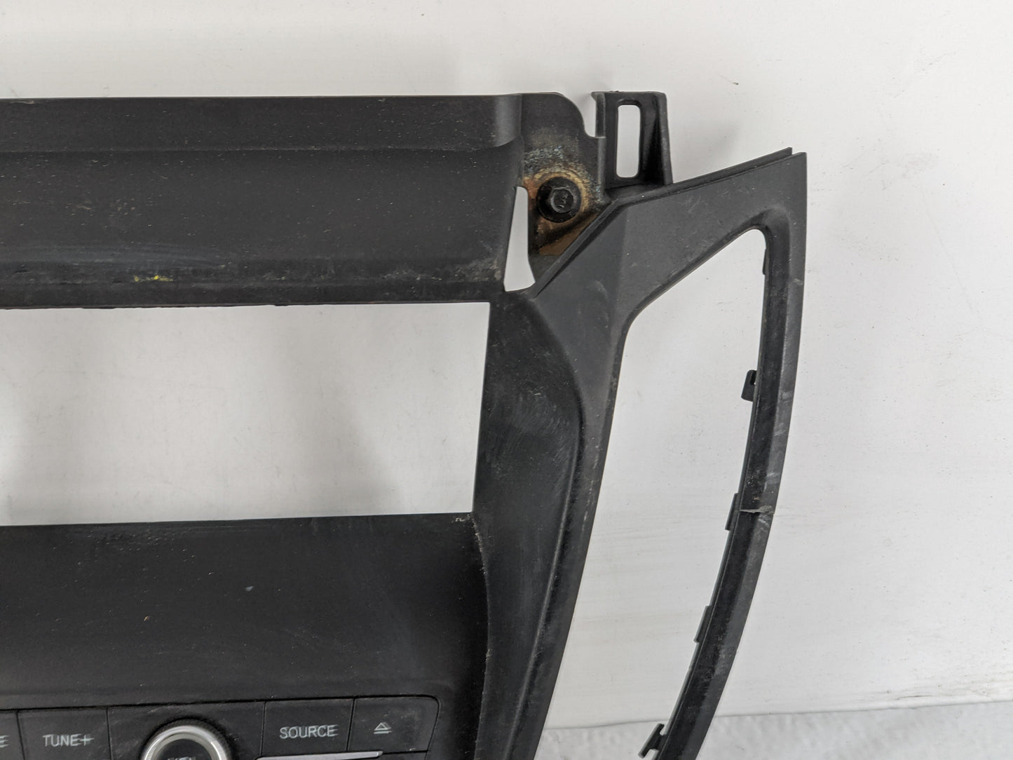 2017-2019 Ford Escape Radio AM FM Cd Player Receiver Replacement P/N:F1CT 18K811 HC Fits Fits 2017 2018 2019 OEM Used Auto P