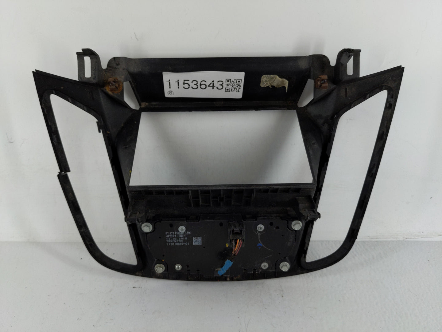 2017-2019 Ford Escape Radio AM FM Cd Player Receiver Replacement P/N:F1CT 18K811 HC Fits Fits 2017 2018 2019 OEM Used Auto P