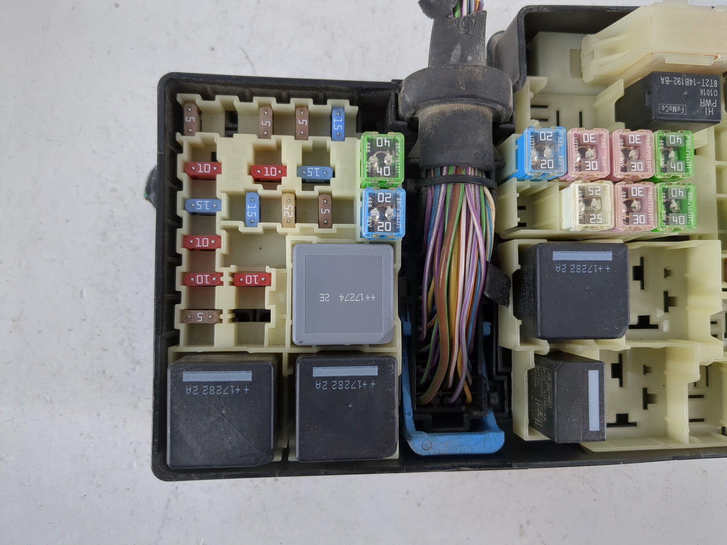 2018 Ford Escape Fusebox Fuse Box Panel Relay Module P/N:AV6T-14A067-AD Fits OEM Used Auto Parts - Oemusedautoparts1.com