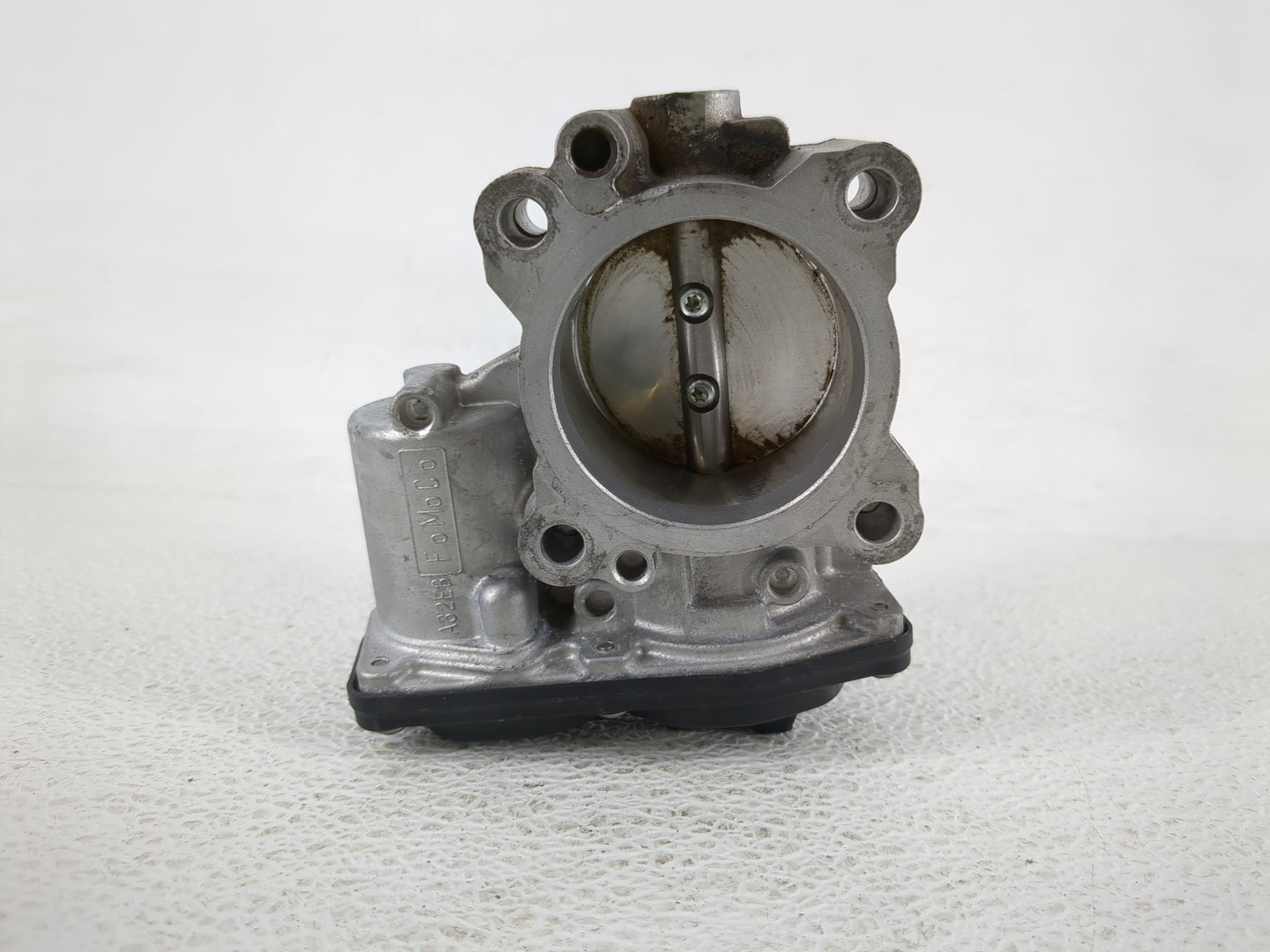 2017-2019 Ford Escape Throttle Body P/N:DS7G-9F991-CA Fits Fits 2014 2015 2016 2017 2018 2019 2020 OEM Used Auto Parts - Oem