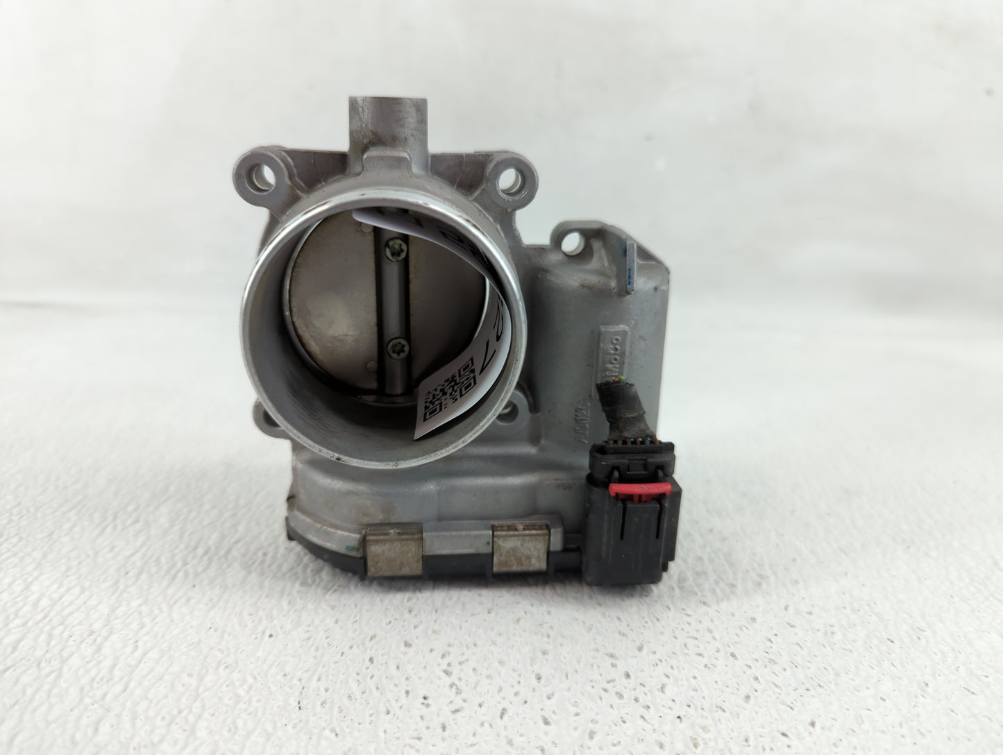 2017-2019 Ford Escape Throttle Body P/N:DS7E-9F991-BB Fits Fits 2014 2015 2016 2017 2018 2019 2020 2021 2022 OEM Used Auto P