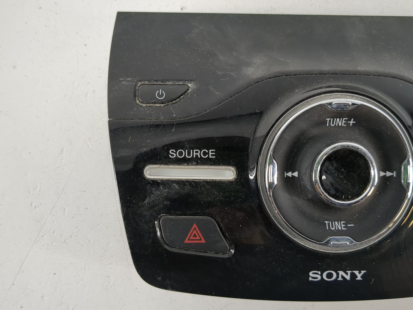 2017-2019 Ford Escape Radio AM FM Cd Player Receiver Replacement P/N:GJ5T-18K811-FB Fits Fits 2017 2018 2019 OEM Used Auto P