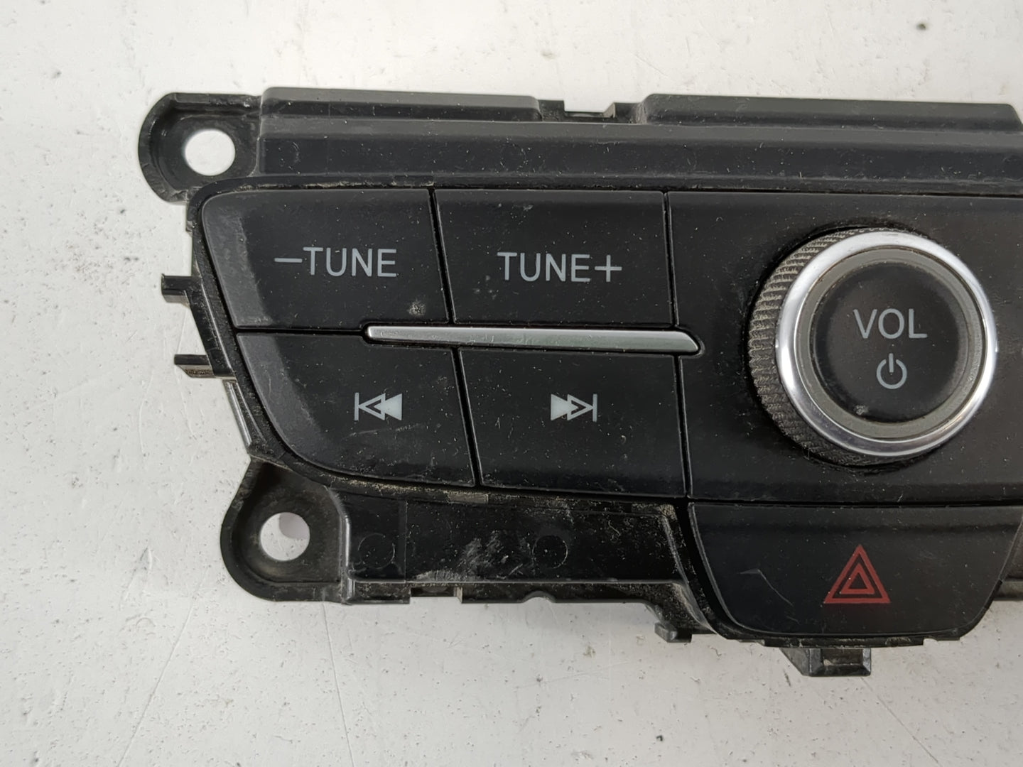 2018 Ford Escape Radio Control Panel - Oemusedautoparts1.com