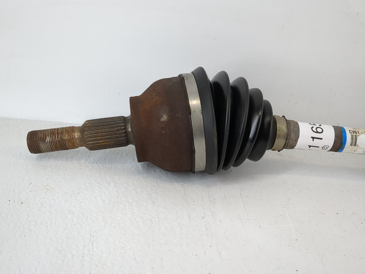 2013-2019 Ford Escape Axle Shaft Front Driver Cv C/v - Oemusedautoparts1.com