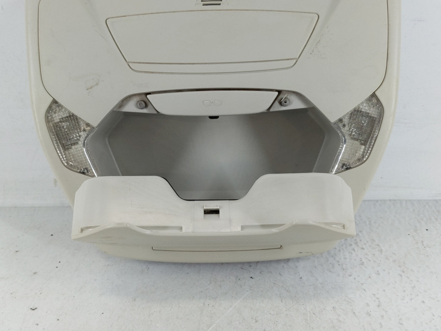 2018 Ford Escape Overhead Roof Console - Oemusedautoparts1.com