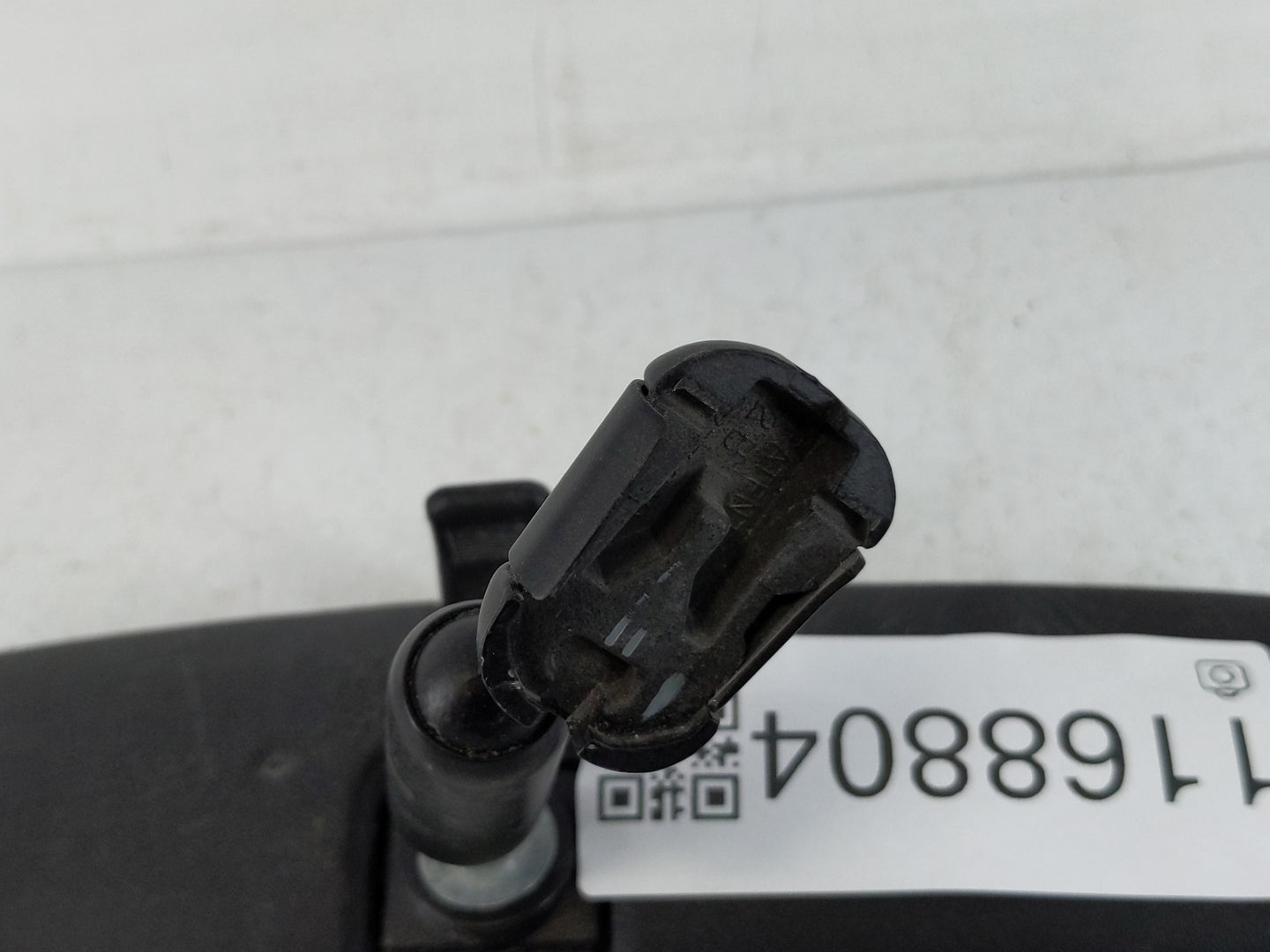 2017-2019 Ford Escape Interior Rear View Mirror Replacement OEM P/N:E11015617 E11045617 Fits Fits 2015 2016 2017 2018 2019 O