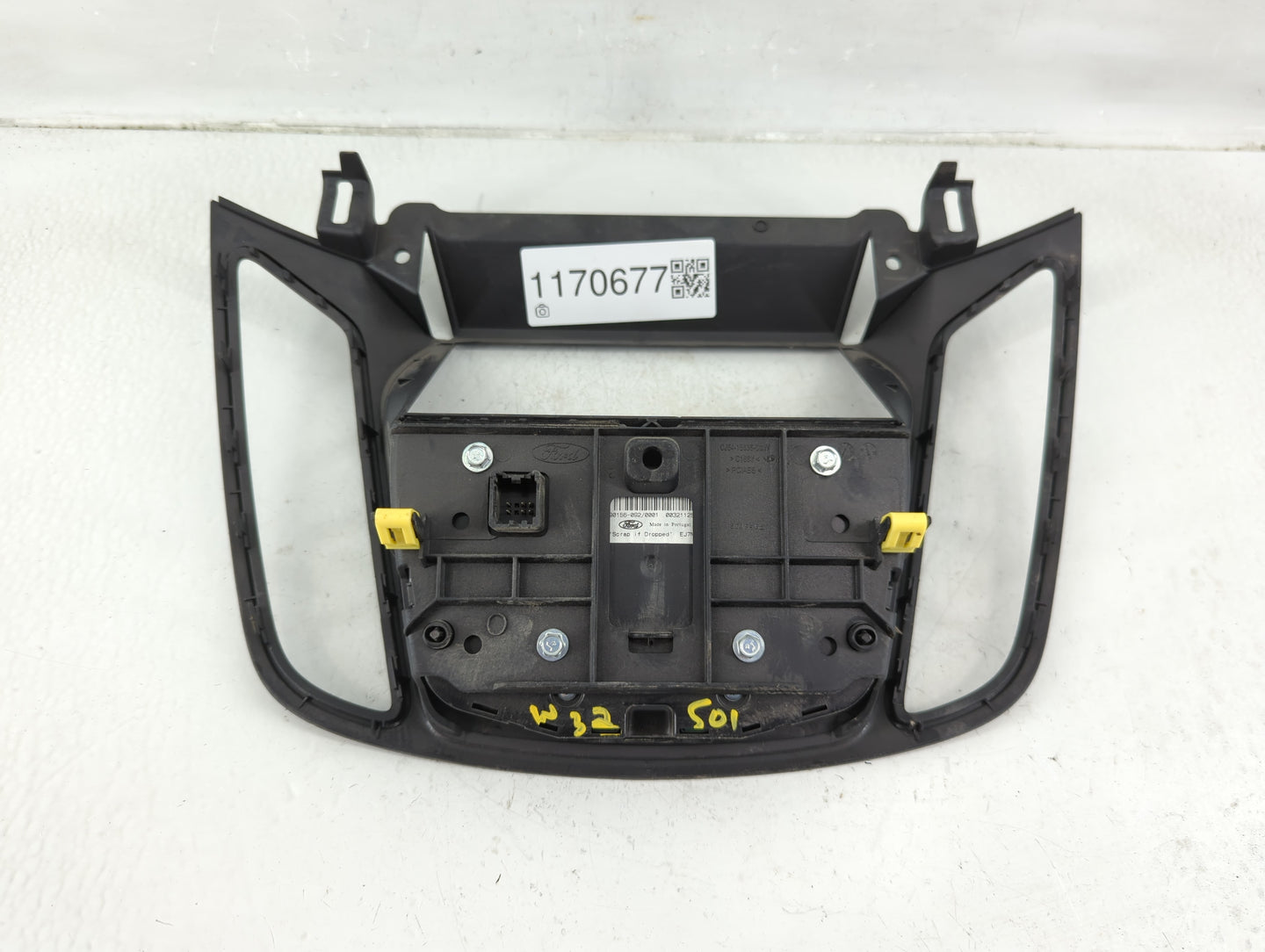 2017-2019 Ford Escape Radio AM FM Cd Player Receiver Replacement P/N:F1CT 18K811 HC Fits Fits 2017 2018 2019 OEM Used Auto P